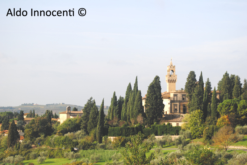 CASTELLO DI MONTEGUFONI: PANORAMA 1' IMMAGINE
